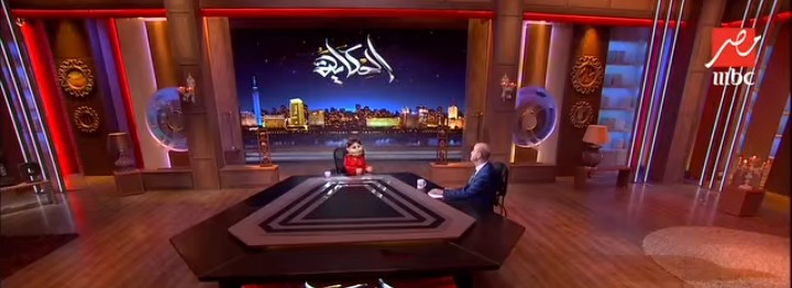 أبلة فاهيتا تستولي على الكرسي من عمرو أديب برنامجي بروح ديمقراطية 4 فاهيتا