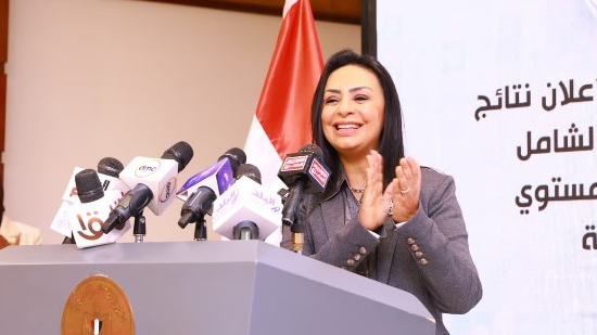ماذا فعلت وزيرة التضامن بسيدتان قبطيتان ضمن الفائزين بعمرة 2 وزيرة التضامن