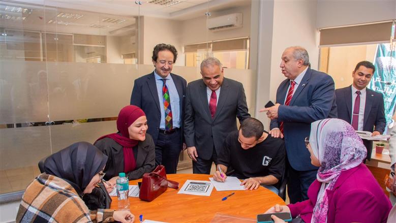 بدير الأنبا برسوم العريان الأنبا ميخائيل يعلن عن ملتقى توظيف لشباب الإيبارشية 4 الملتقى التوظيفي