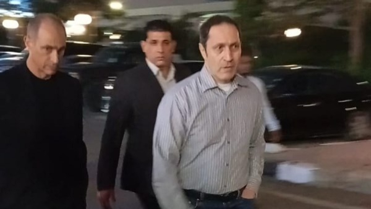 علاء مبارك يهاجم وزير الرياضة بعد خروج المنتخب من كأس العرب 3 انتقادات علاء مبارك