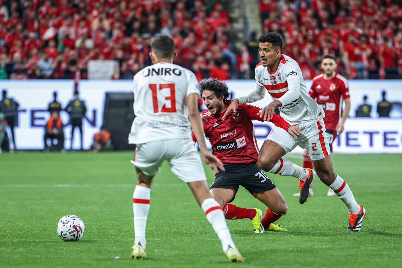 خبر سار لجماهير نادي الزمالك بشأن بيزيرا قبل مواجهة الأهلي وانباء عن تعيين حكام أجانب لنهائي السوبر 3 الأهلي والزمالك