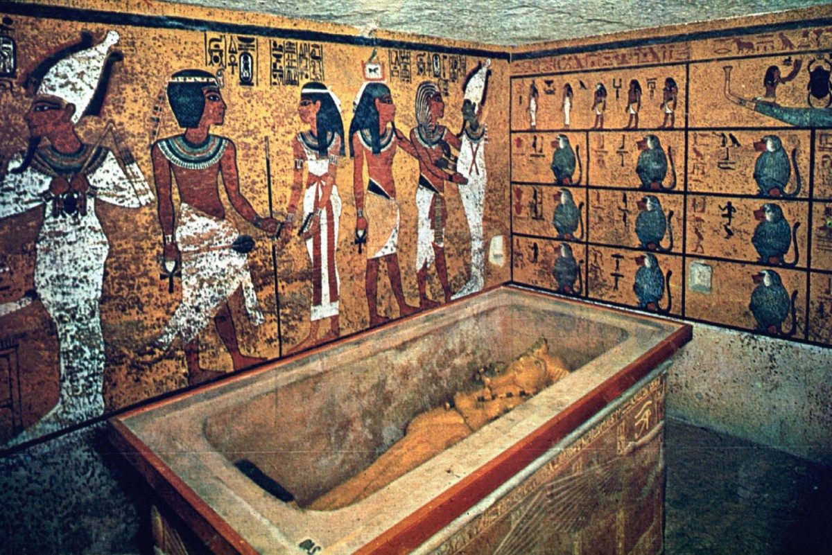 كشف أثري جديد داخل هرم خوفو زاهي حواس عالم الأثار يكشف التفاصيل 2 زاهى حواس عن كشف أثري جديد