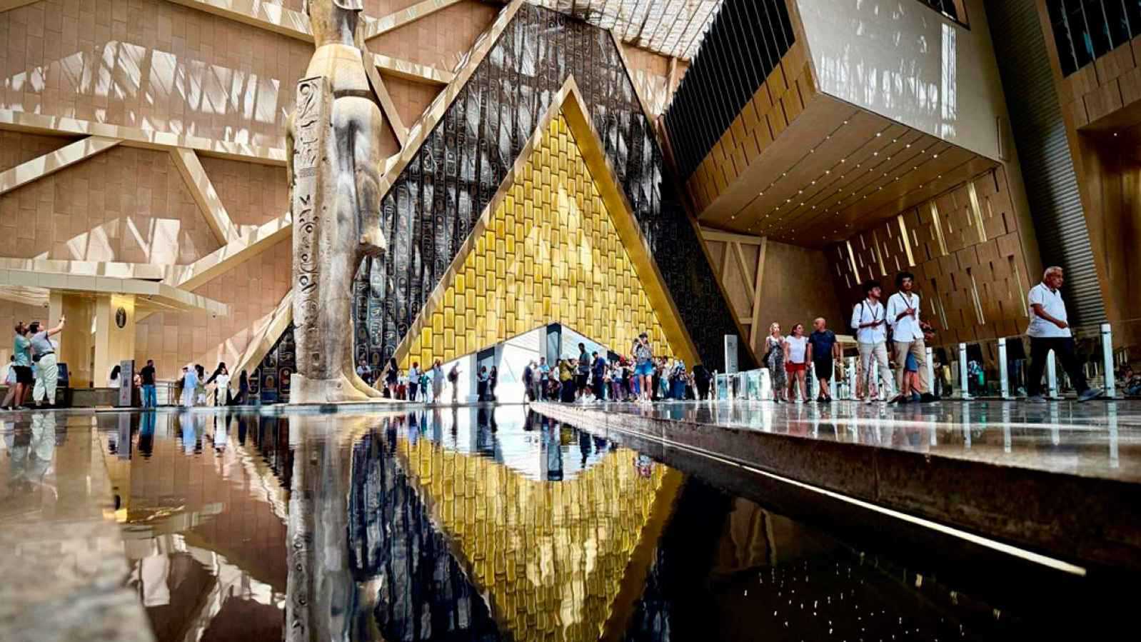 إيرادات تذاكر المتحف المصري الكبير بعد أسبوع واحد من الافتتاح أرقام تاريخية 4 المتحف المصري الكبير