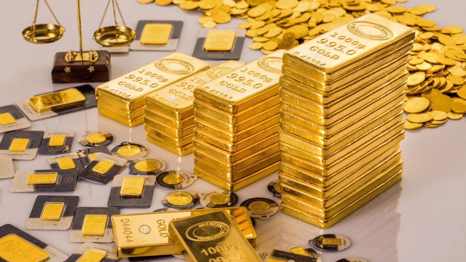 تغيرات وتذبذبات عاصفة في سعر الذهب بختام اليوم 2/2/2026 وعيار ال21 إلى أين 3 سعر الذهب