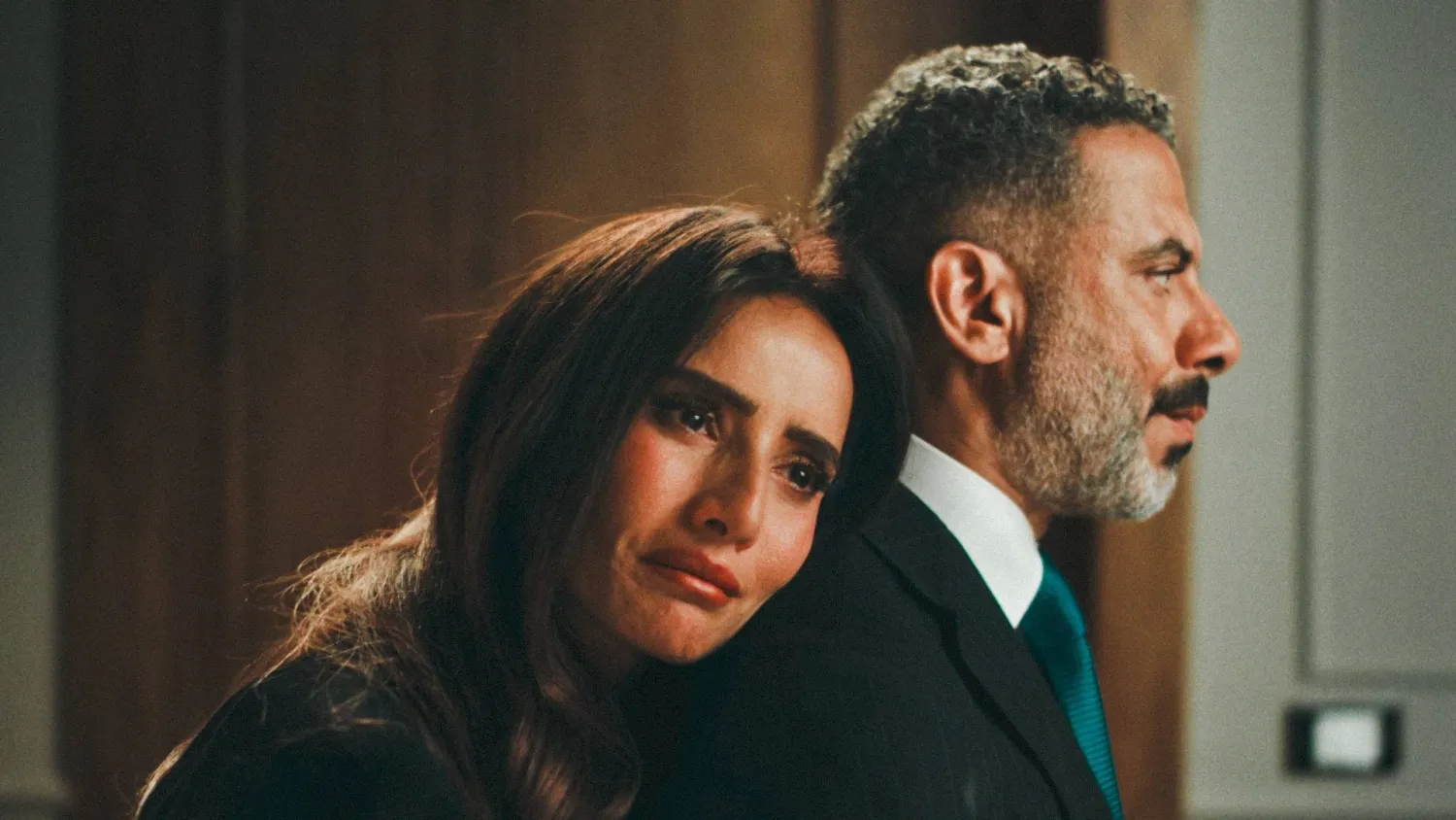 مسلسل ورد شيكولاتة تحول لقنبلة موقوتة ويشعل نيران الغضب العارم 2 مسلسل ورد شيكولاتة1