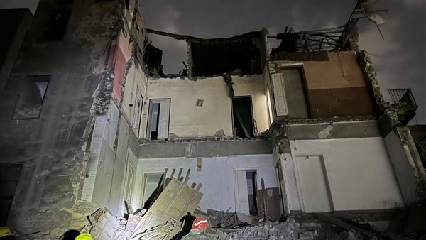 القصة الكاملة لانفجار منزل ليلة لم تنمها إمبابة شهود عيان إسطوانة بوتاجاز السبب والبيوت كانت بتتهز 2 انفجار منزل