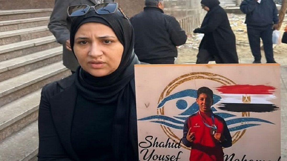 فضل تحت المية 10 دقايق محاكمة المتهمين بقضية السباح يوسف وكاميرات المراقبة توثق لحظة الغرق 3 والدة الطفل الغريق يوسف محمد