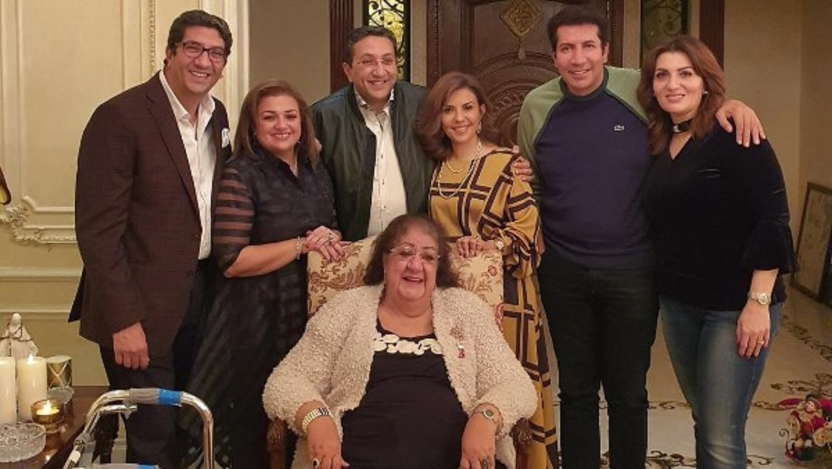 معلومات عن والدة الفنان هاني رمزي الراحلة السيدة مرجريت توفيق مجلي 3 موعد جنازة والدة الفنان هاني رمزي