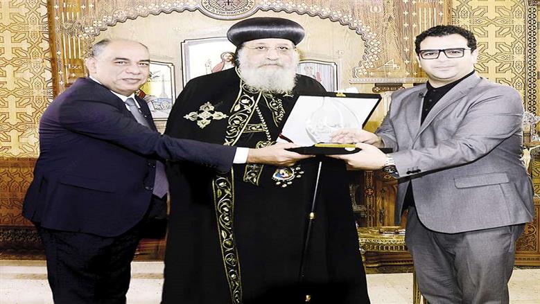 تكريم البابا تواضروس الثاني في المقر البابوي احتفاءً بـ13 عامًا من الخدمة والمحبة 3 الإشادة بدور البابا تواضروس