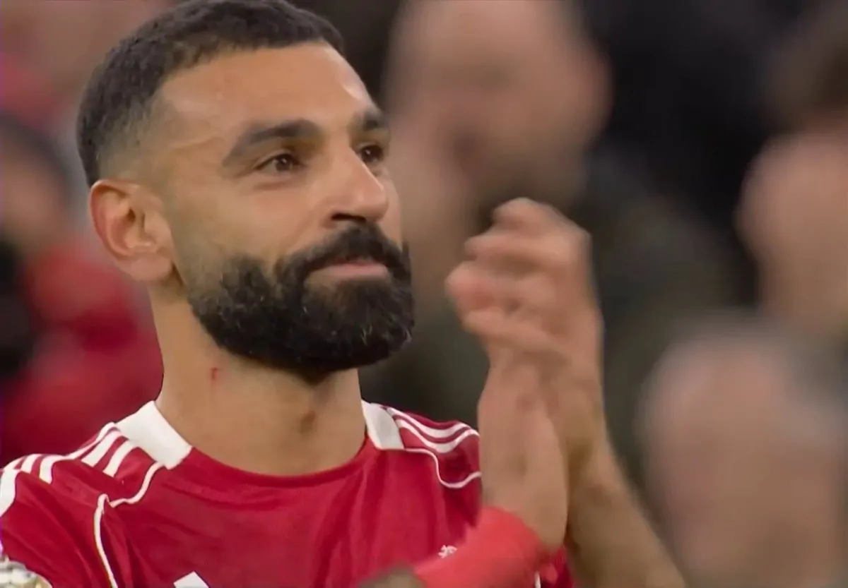 نكشف عن سر الزيارة المفاجئة لـ محمد صلاح إلى السعودية هل يتفاوض مع أحد الأندية 4 محمد صلاح