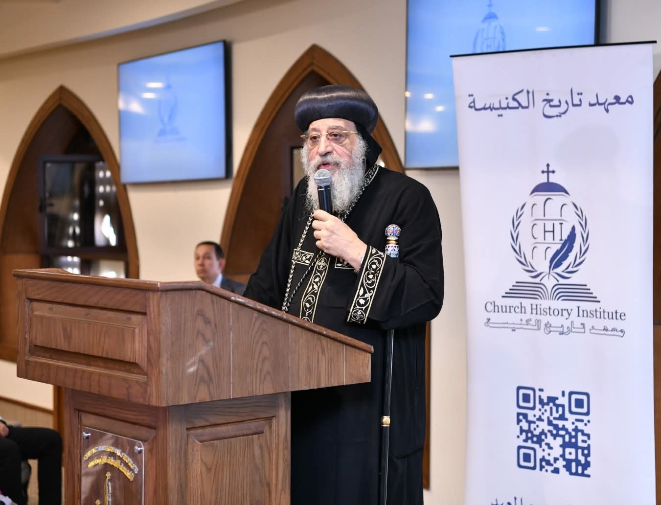 البابا تواضروس الثاني الشباب القلب النابض للكنيسة وجسرها نحو المستقبل 2 البابا تواضروس