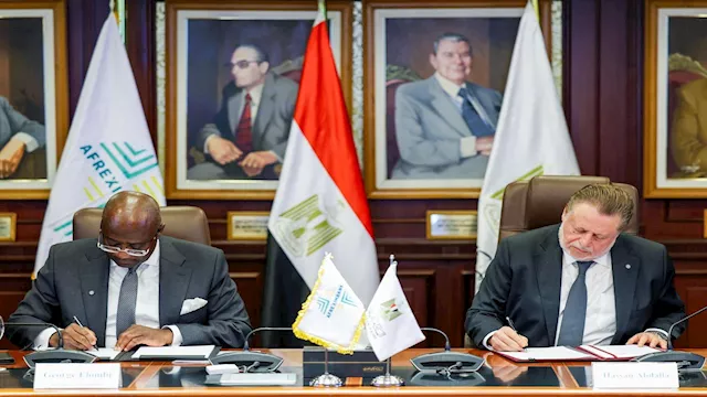 البنك المركزي يكشف عن إنشاء أول بنك للذهب بمصر وإفريقيا ويعلن التفاصيل 2 أول بنك للذهب بمصر