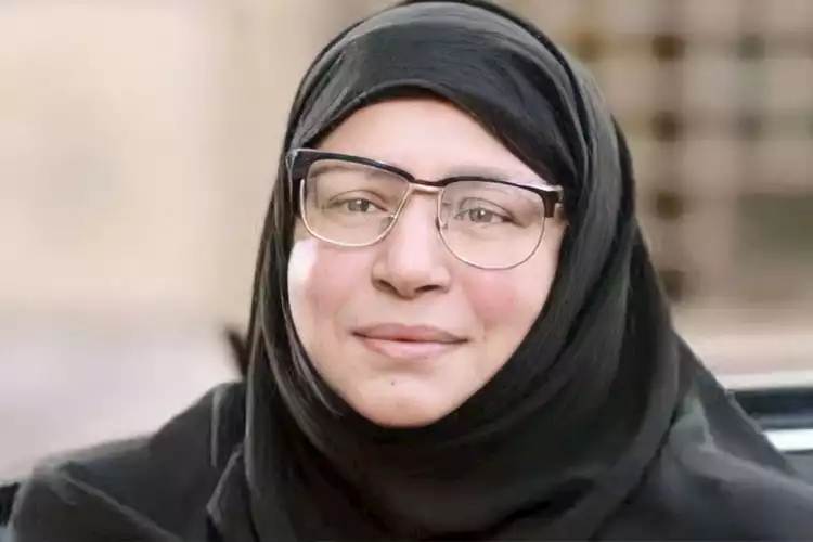 لأول مرة بصوتها عبلة كامل تطمئن الجمهور وتوجه الشكر للرئيس السيسي 4 عتاب رقيق وتوضيح من عبلة كامل