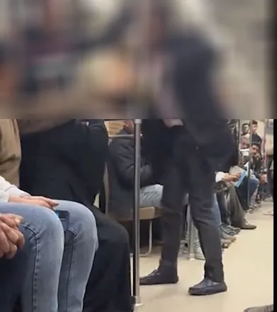 واقعة جديدة بالمترو بين رجل وسيدة تشعل مواقع التواصل لو فتحتي بقك بكلمة هرميكي 3 واقعة جديدة بالمترو