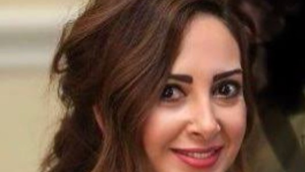 من هي الفنانة إيمان الزيدي وأهم أعمالها أعلنت الانفصال عن لاعب نادي الزمالك السابق محمد عبد المنصف 3 إيمان الزيدي