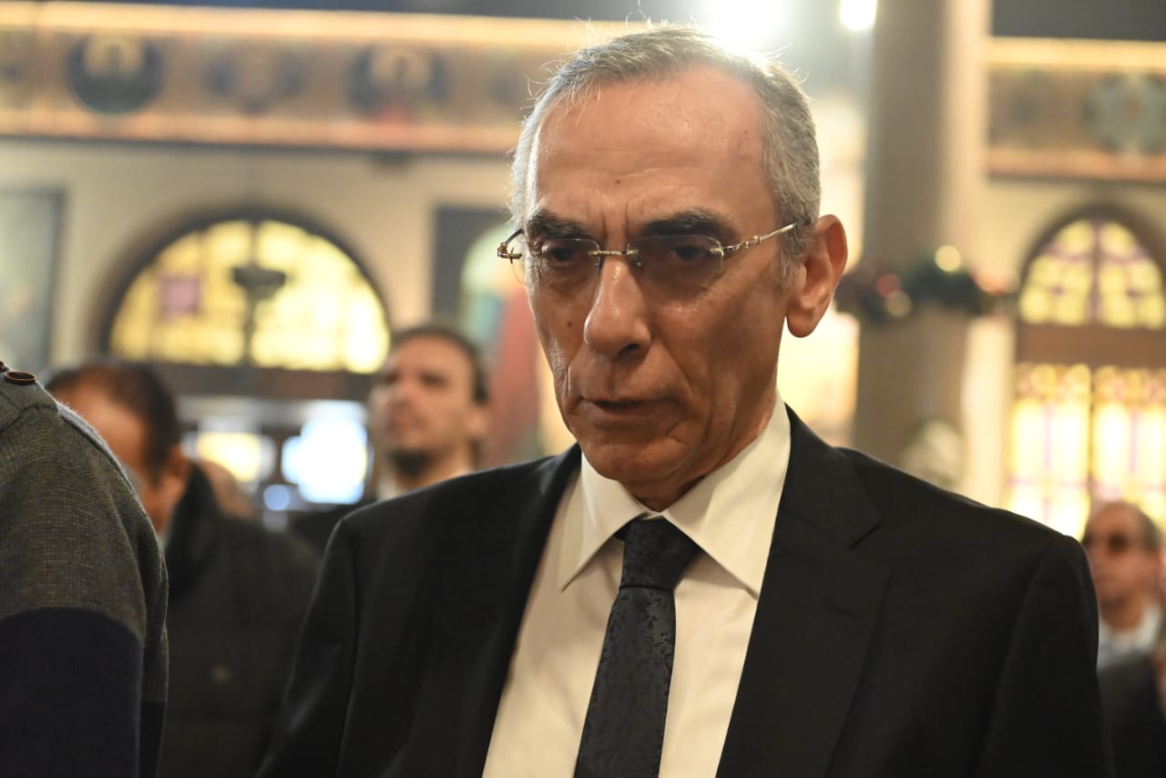 بالصور تشييع جثمان مراد وهبة جبران أستاذ الفلسفة وسط حضور عدد من الشخصيات العامة 8 127907 230