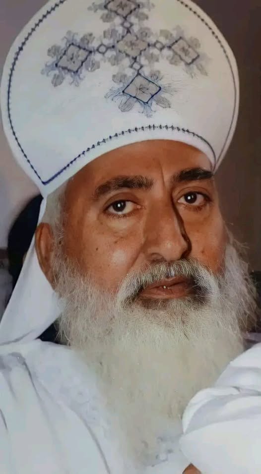 الكاهن الرائيى سيرة أبونا صموئيل زكريا السائح كاهن كنيسة الملاك ميخائيل كفر سمري محافظة الشرقية 2 أبونا صموئيل زكريا السائح