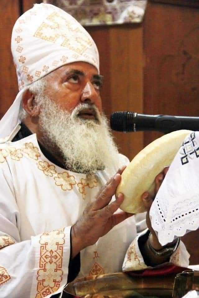 الكاهن الرائيى سيرة أبونا صموئيل زكريا السائح كاهن كنيسة الملاك ميخائيل كفر سمري محافظة الشرقية 3 أبونا صموئيل زكريا السائح