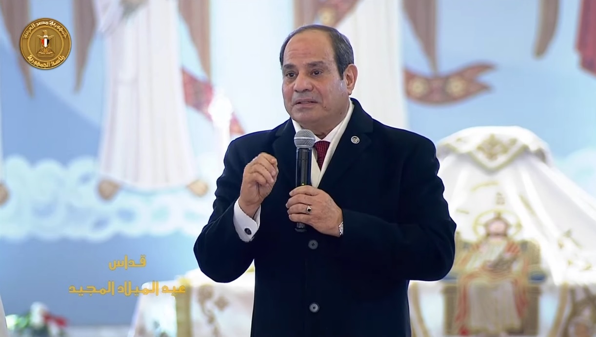 بنحبك يا ريسنا ياغالي بالصور كيف استقبل الأقباط الرئيس السيسي في الكاتدرائية في قداس عيد الميلاد 4 الرئيس السيسي في الكاتدرائية