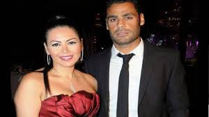 الفنانة لقاء الخميسي تنشر صورة تثير قلق جمهورها بظهور صادم حصل انفصال ولا إيه 3 عبد المنصف و الفنانة لقاء الخميسي