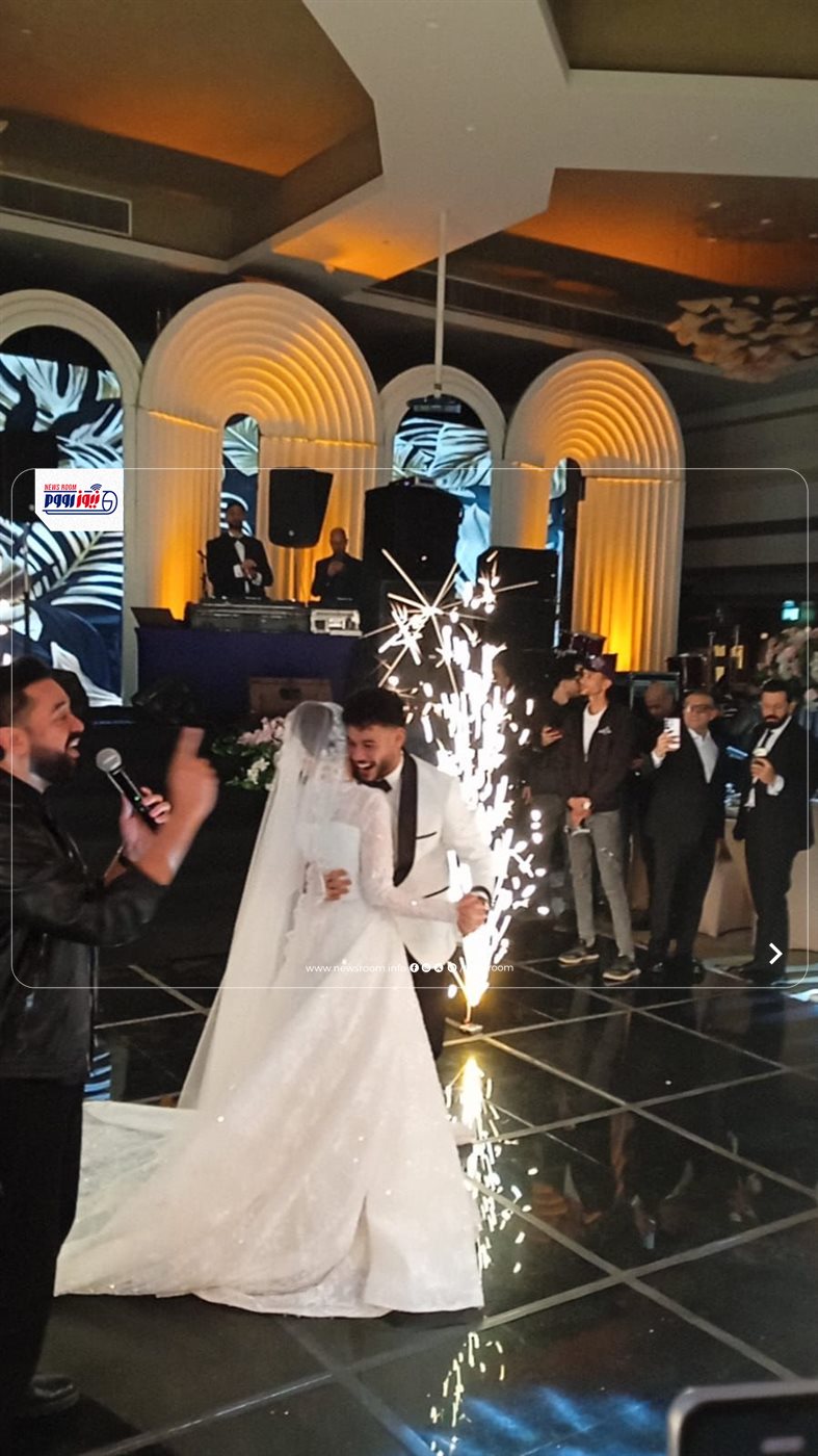 أبرزهم أفشة وشيكابالا نبيل عماد دونجا يحتفل بحفل زفافه وسط حضور نجوم الرياضة 4 زفاف دونجا