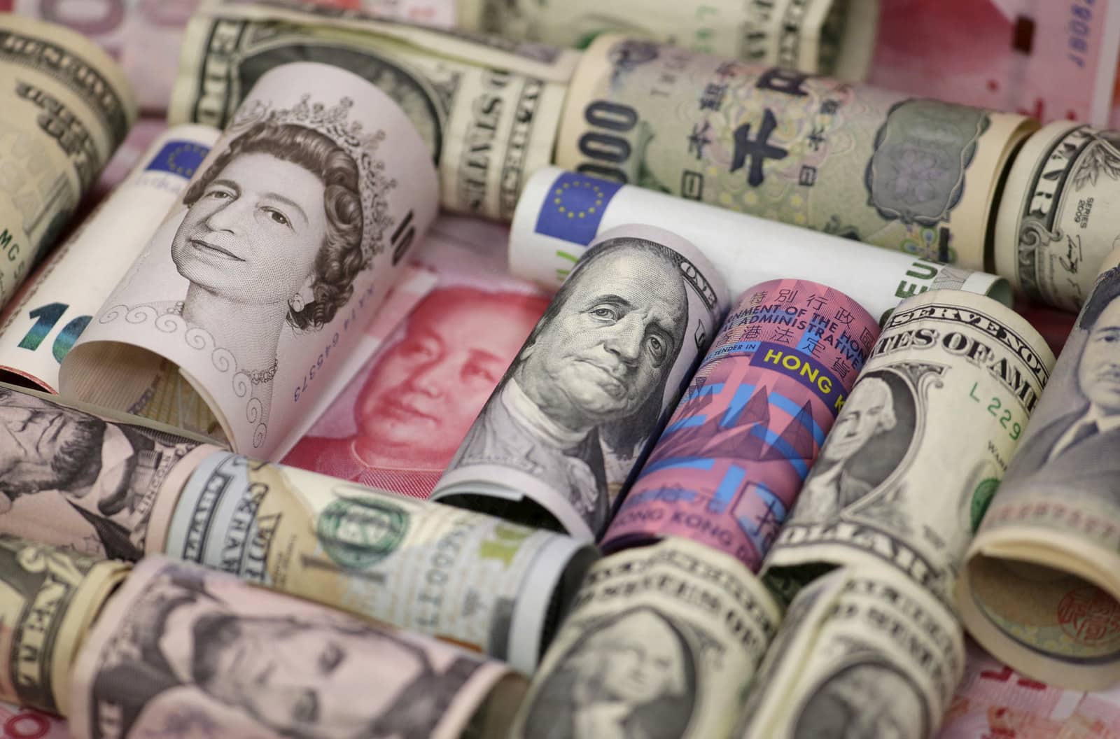 سعر الدولار والعملات الأجنبية اليوم الأربعاء 21 يناير في مصر 5 العملات
