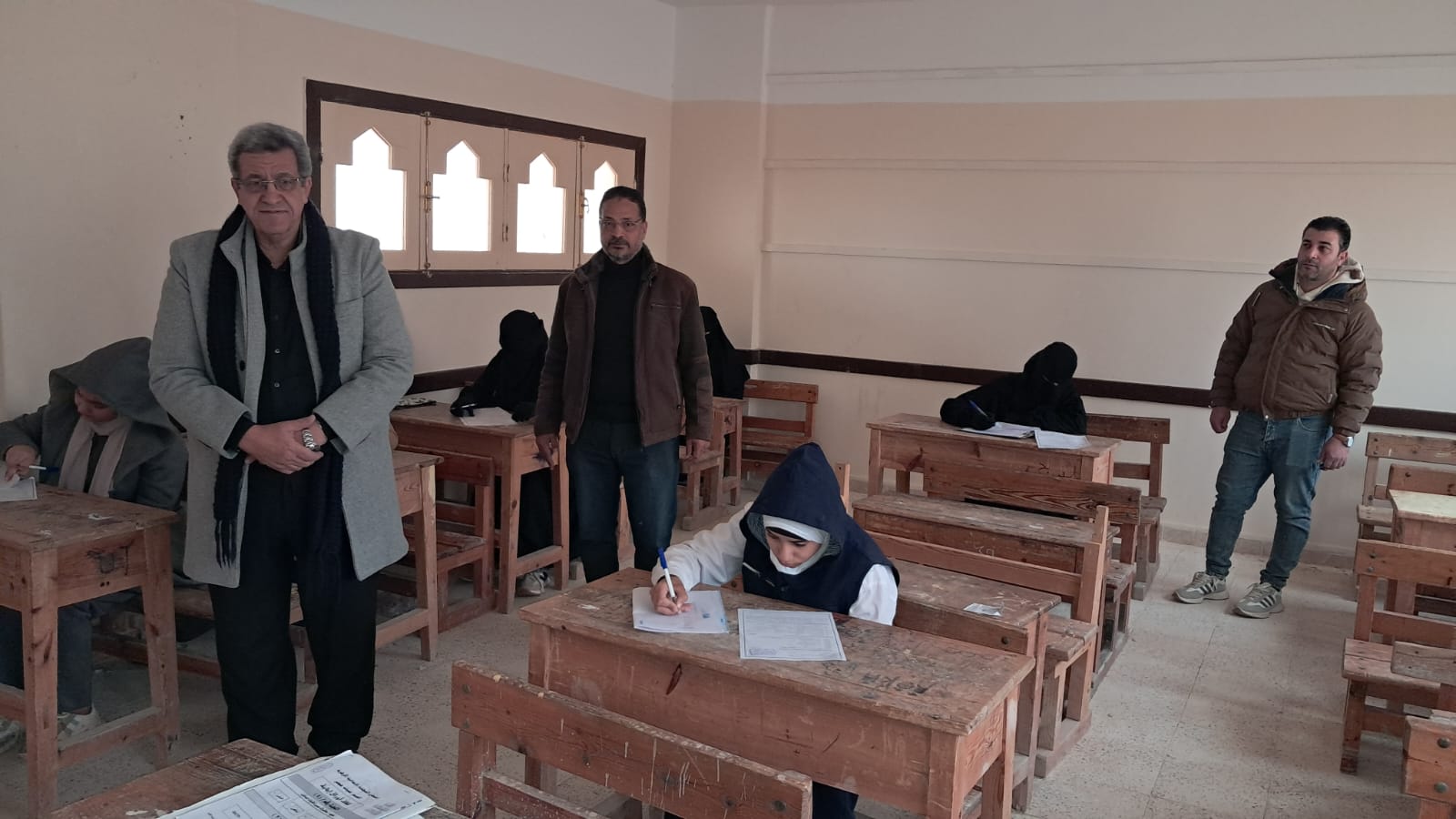 فتح تحقيق عاجل بقنا بشأن ما حدث في امتحان الهندسة للشهادة الإعدادية 2 امتحان الهندسة