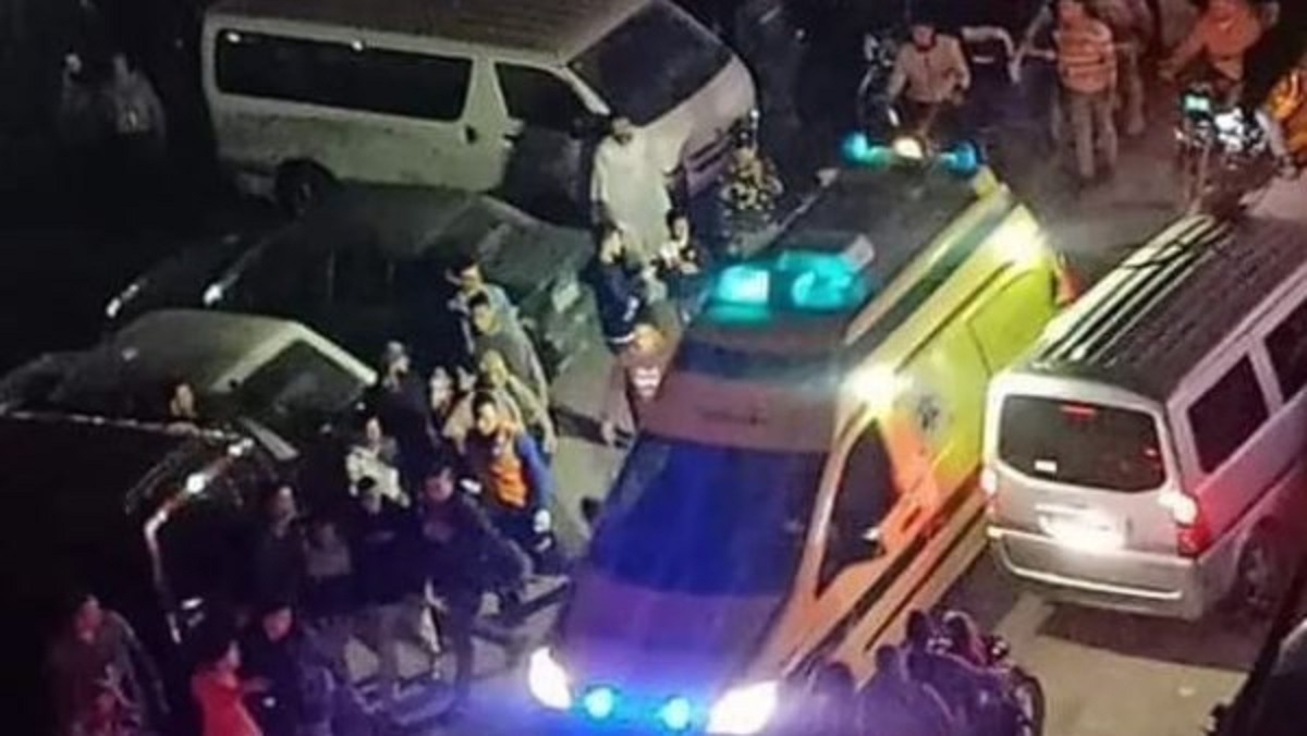 تفاصيل وفاة فتاة في حادث دهس سيارة طائشة بالمنيا سحـل حتى موقف السلخانة 4 وفاة فتاة في حادث دهس سيارة