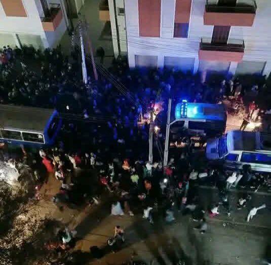 تفاصيل وفاة فتاة في حادث دهس سيارة طائشة بالمنيا سحـل حتى موقف السلخانة 2 مصرع فتاة في حادث سيارة طائشة بالمنيا