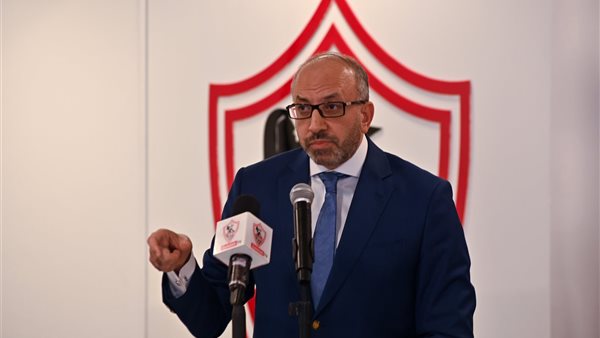 أمين صندوق نادي الزمالك يكشف تفاصيل مستقبل معتمد جمال وهذه حقيقة الخلاف مع جون إدوارد 2 نادي الزمالك