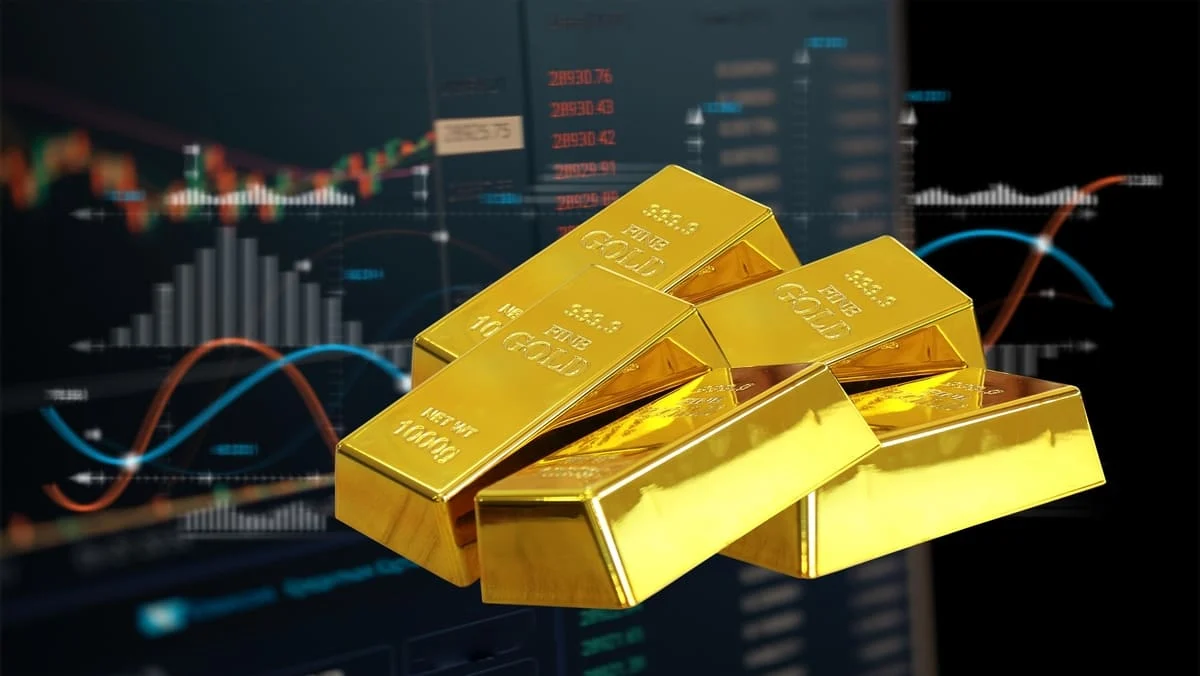تقلبات غير مفاجأة سقوط الذهب 11% وما الذي يحدث عقب ذلك 2 الذهب يشعل فتيل صراع