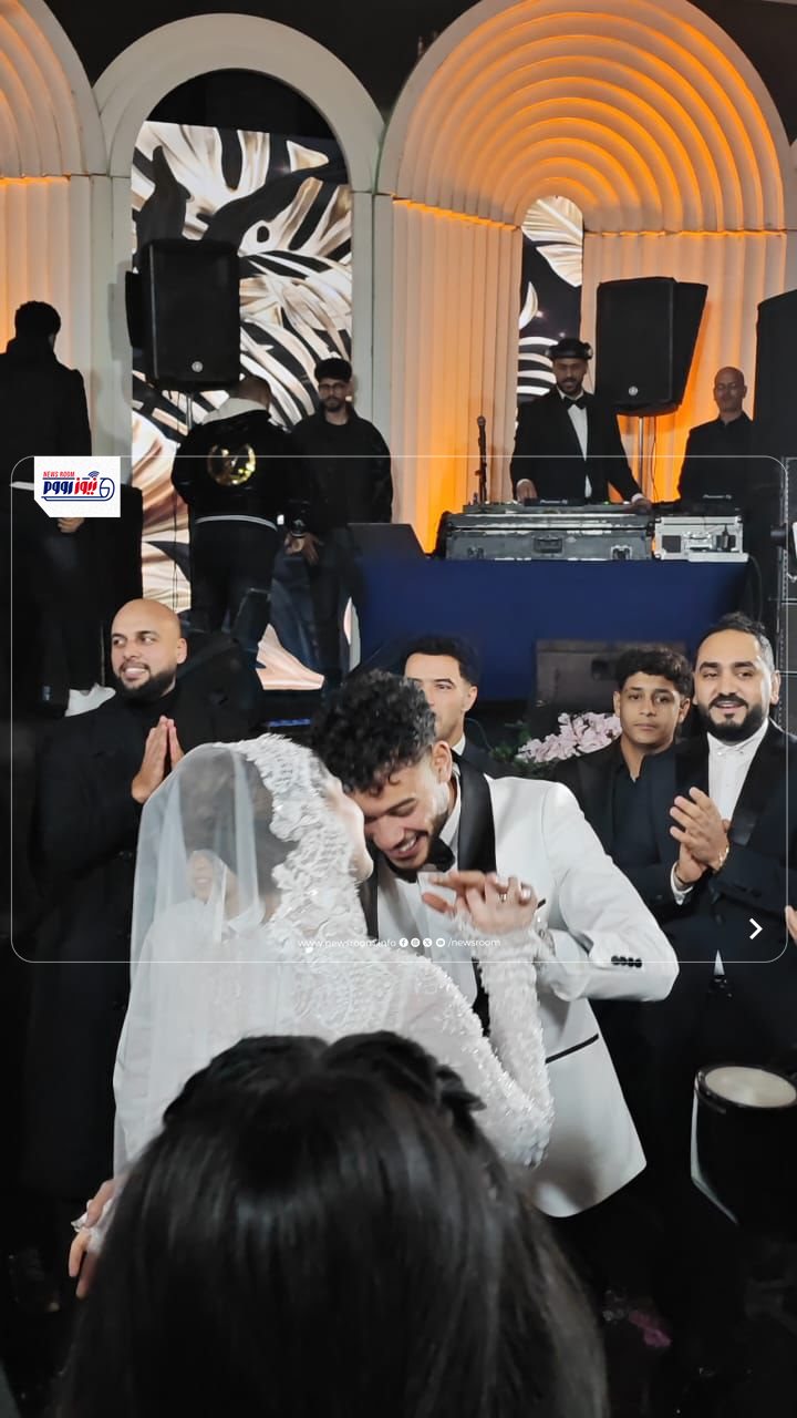 أبرزهم أفشة وشيكابالا نبيل عماد دونجا يحتفل بحفل زفافه وسط حضور نجوم الرياضة 2 زفاف دونجا