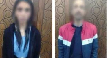 كشف تفاصيل القبض على رجل وسيدة في الإسكندرية يروجون لممارسة الرذيلة خلال تطبيقات الموبيل 2 رجل وسيدة في الإسكندرية يروجون لممارسة الرذيلة
