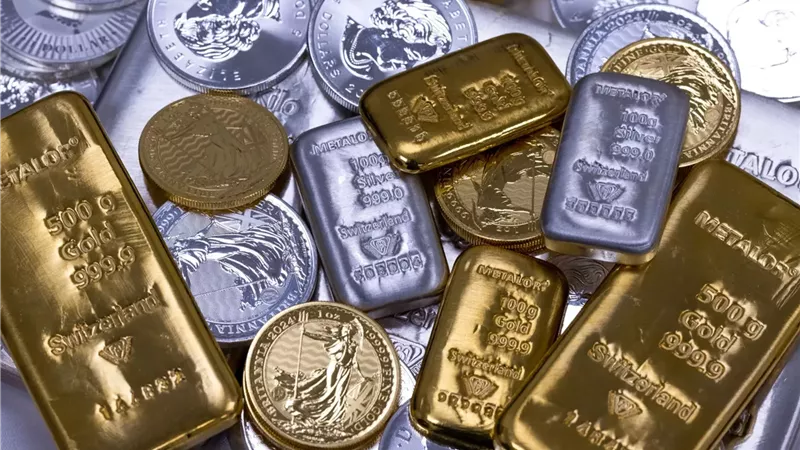 كشف الستار عن القمم المتوقعة لـ سعر الذهب والفضة بختام شهر فبراير 2026 2 سوق المعادن النفيسة 5