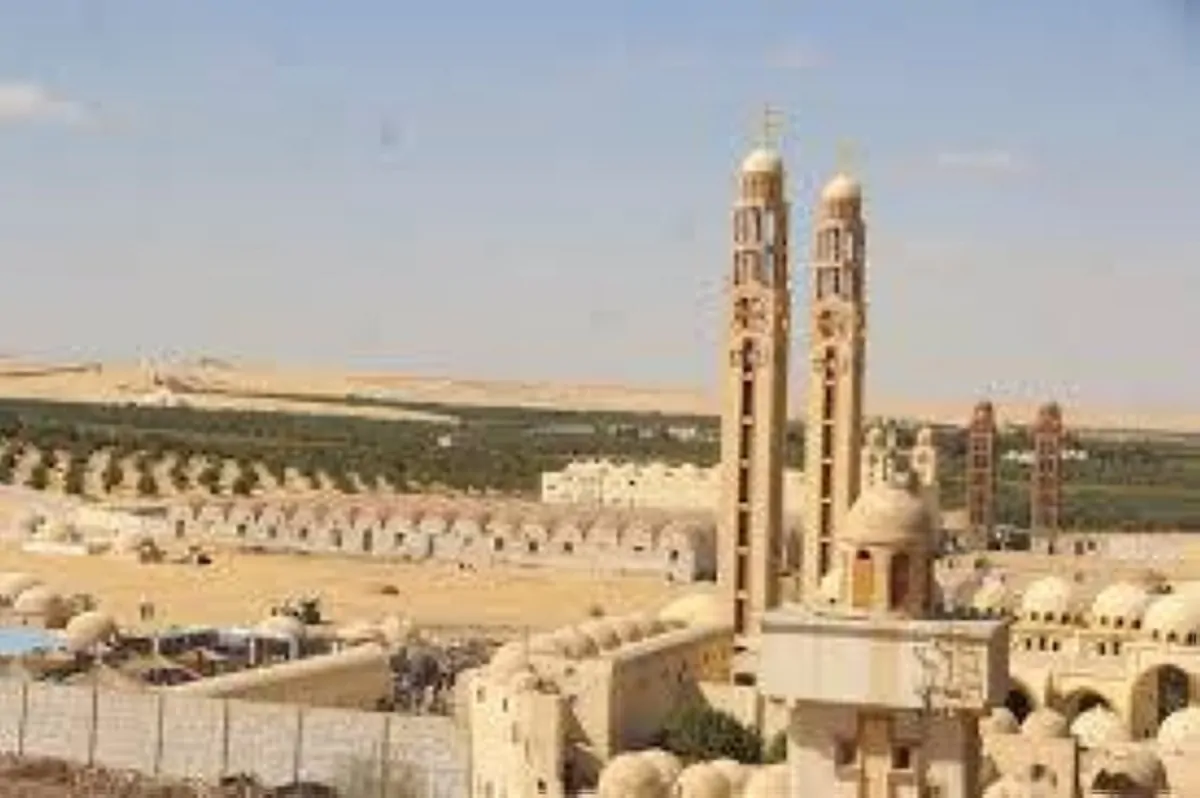 تفاصيل فاجعة في دير أبو فانا رحيل 4 أطفال تحت أنقاض سور انهار بشكل مفاجئ بالمنيا 3 فاجعة دير أبو فانا