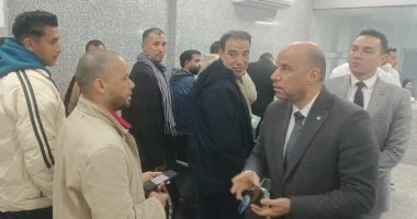 وزير العمل يصدر قرار بشأن عقود العمل بالخارج 4 وزير العمل