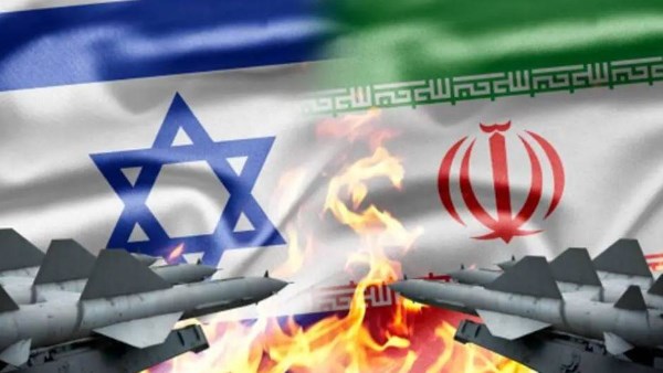 إيران توشحت بالسواد حداد الـ 40 يوم يبدأ وتعهدات بـ انتفاضة عظيمة بعد اغتيال المرشد 2 الحرب على إيران
