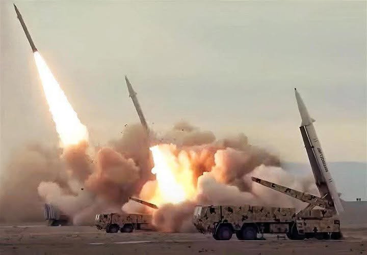 الوعد الصادق 4 إيران تعلن بدء الرد على الهجوم الأمريكي الإسرائيلي 4 إيران تقصف قواعد عسكرية أمريكية