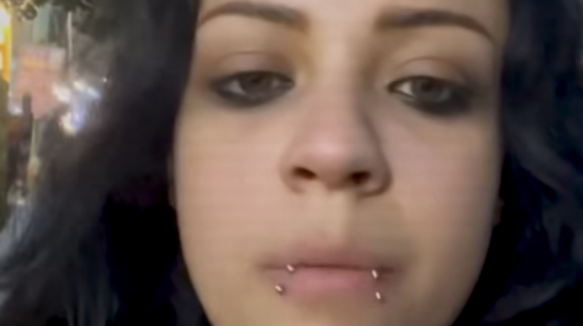 بالفيديو مريم شوقي ضحية الفعل المشين بالأتوبيس تروي تفاصيل ليلة الرعب صورته علشان أفضحه 2 مريم شوقي ضحية الفعل المشين