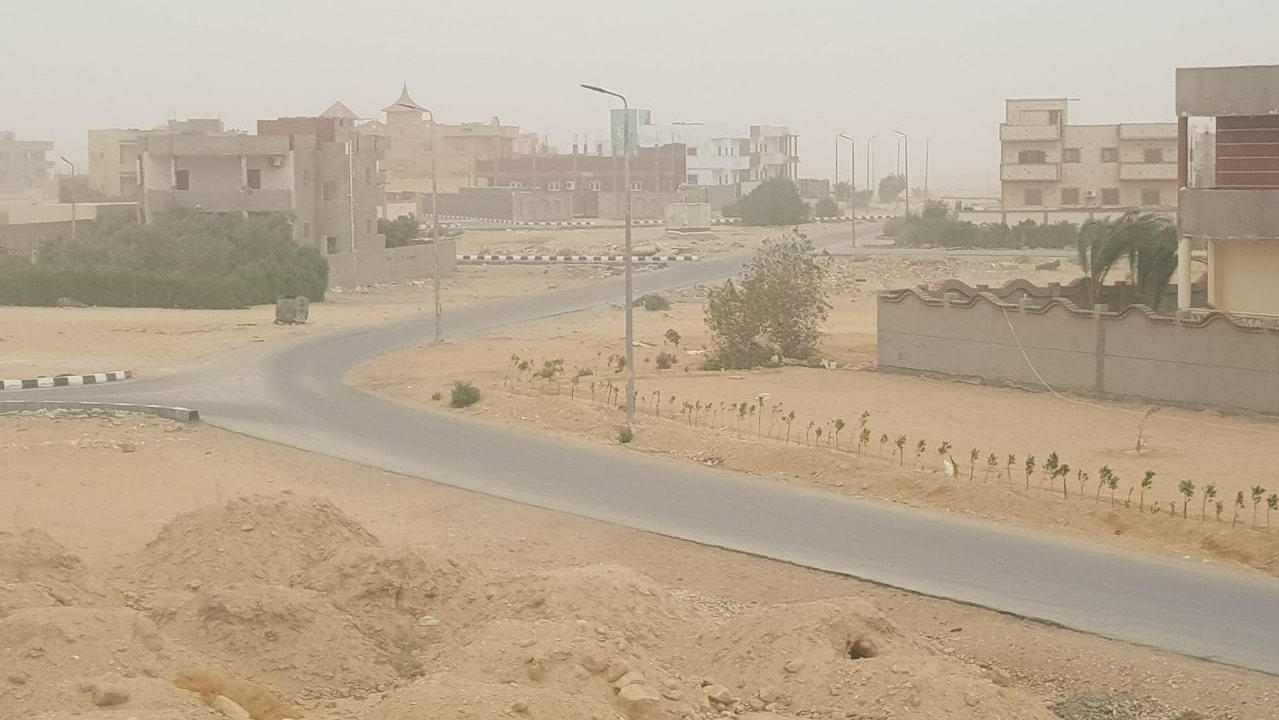 ظواهر جوية تضرب البلاد بيان الأرصاد بشأن طقس الساعات المقبلة 4 الأرصاد تحذر من رياح قوية ورمال وغبار