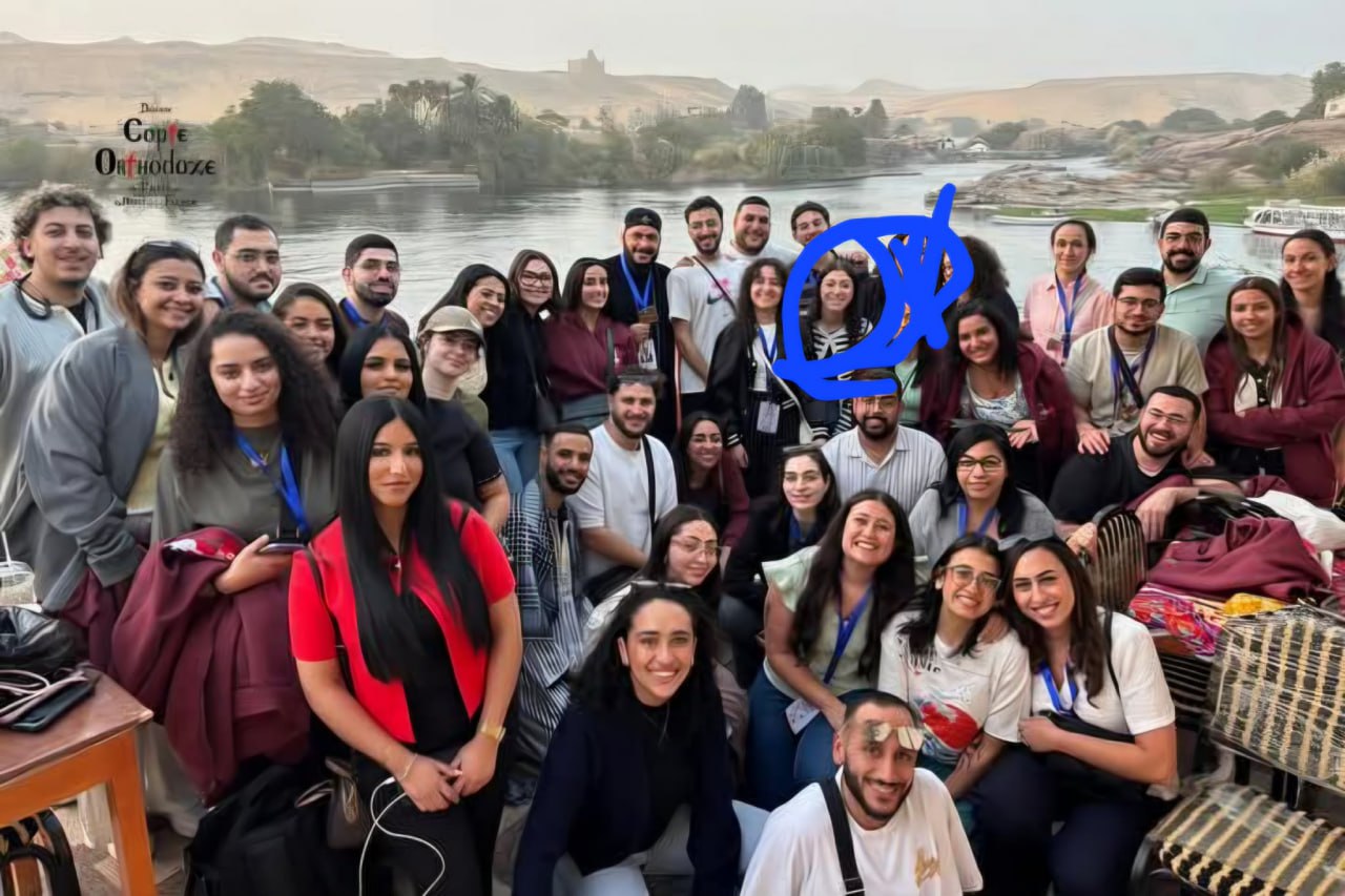 رحيل الشابة ليندا منصور في ميدان الخدمة صور من باريس إلى الصعيد ما هو مكتب HIGH الذي أسسه قداسة البابا لربط شباب المهجر بخدمة مصر 3 الشابة ليندا منصور قبل وفاتها