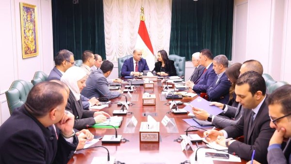 قرارات مفرحة من وزيري التضامن والعمل بشان العمالة غير المنتظمة 2 وزيري التضامن والعمل