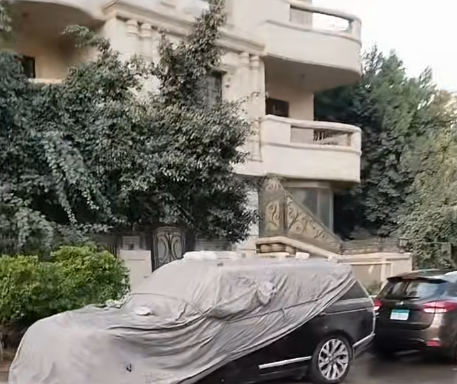 تطورات أزمة شيرين عبد الوهاب بعد تداول فيديو غامض لسيارتها الخاصة 3 تطورات أزمة شيرين عبد الوهاب بعد تداول فيديو غامض لسيارتها الخاصة