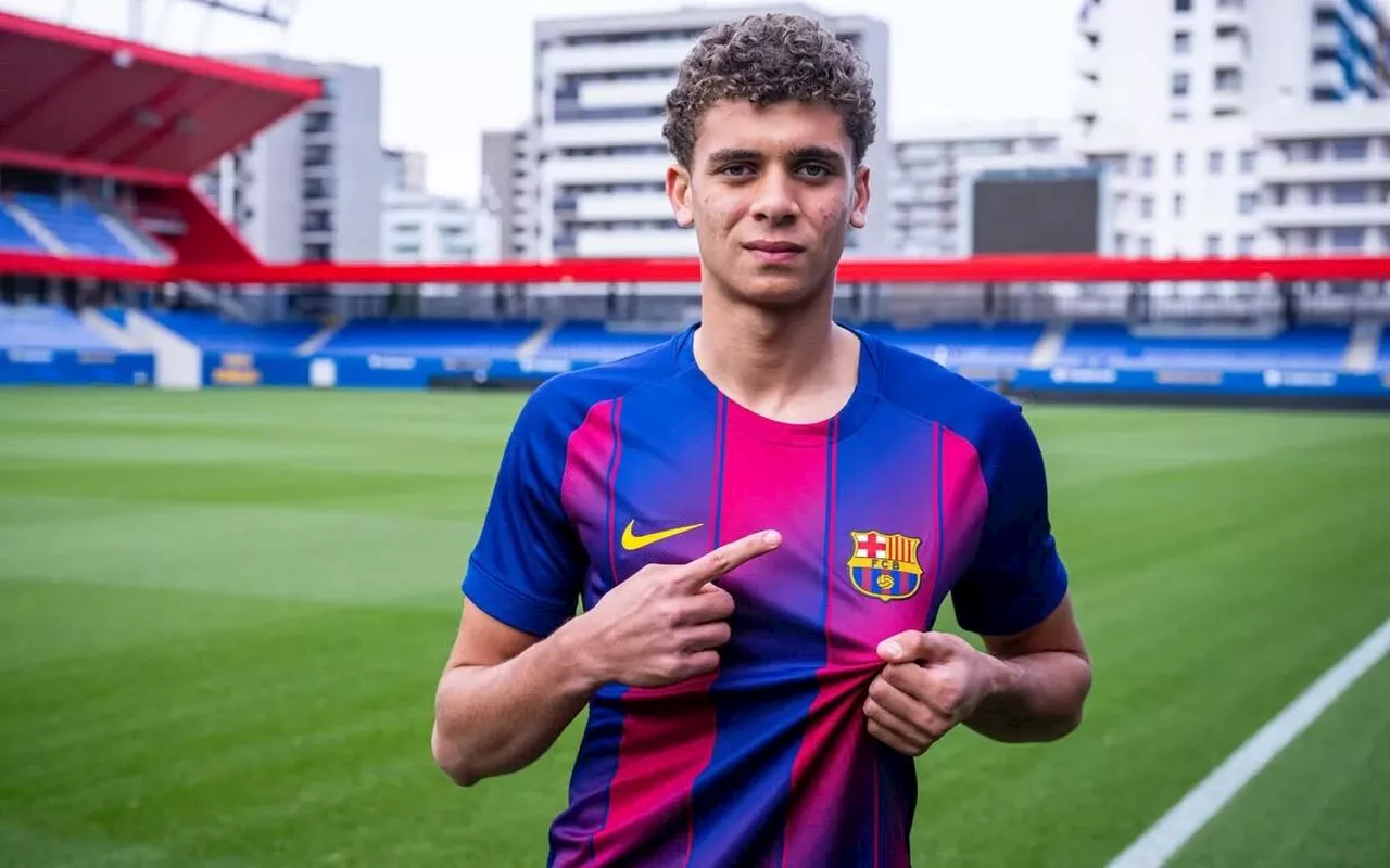 موهبة الأهلي في كتالونيا برشلونة يعلن ضم حمزة عبدالكريم على سبيل الإعارة 2 برشلونة يعلن ضم حمزة عبدالكريم 1
