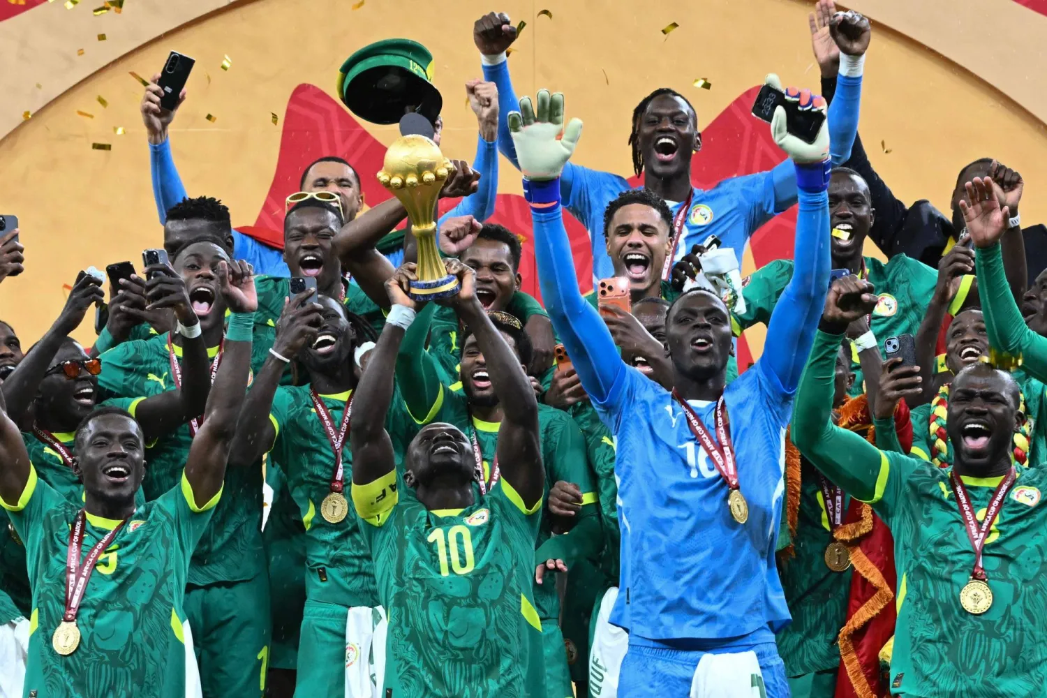 صدمة لـ الاتحاد الإفريقي المادتين 6 و11 تنقذ السنغال في أزمة لقب أمم إفريقيا بالمغرب 2 خطة الاتحاد السنغالي عقب قرار سحب كأس أمم إفريقيا