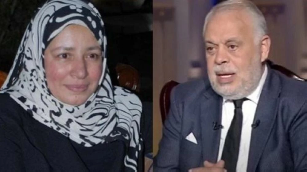 أشرف زكي يكشف حقيقة حصول عبلة كامل على 25 مليون جنيه في إعلان فودافون 4 أشرف زكي و الفنانة عبلة كامل