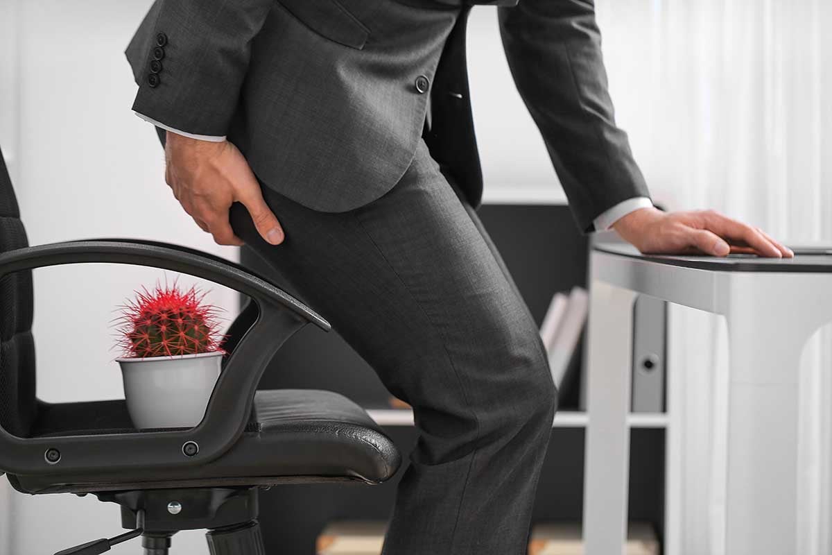 اكتشف أسباب الإصابة بالبواسير ومضاعفاتها تسبب متاعب متعددة 4 أسباب مشكلة البواسير ومضاعفاتها