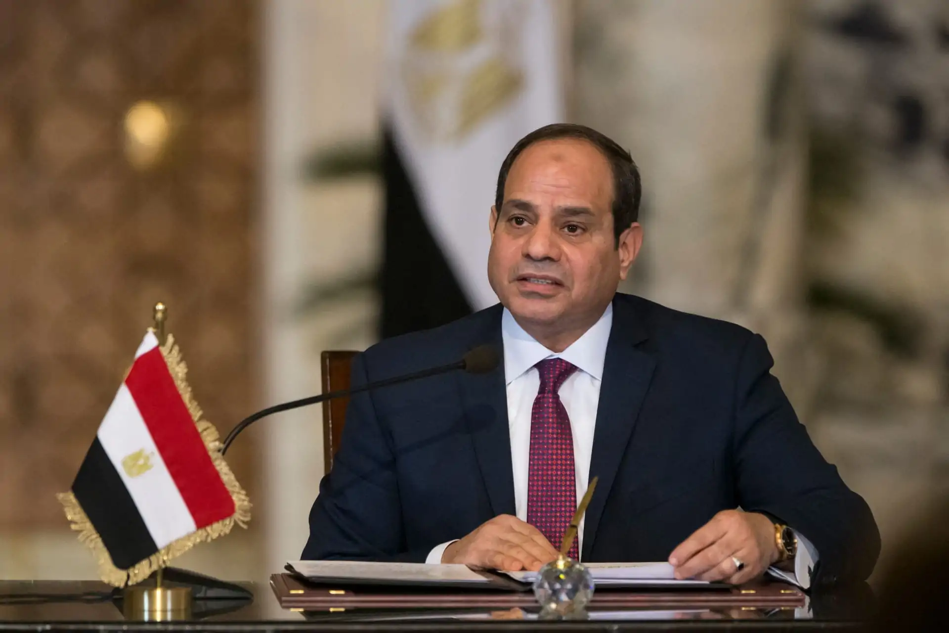 الرئيس السيسي يوجه تحذير هام من تداعيات حرب إيران وتأثيرها المحتمل على مصر 2 الرئيس عبد الفتاح السيسي يوجه رسالة شكرا للشعب