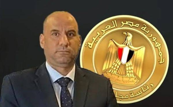 5 أيام مدفوعة الأجر وزير العمل يعلن رسميا موعد إجازة عيد الفطر للعاملين في القطاع الخاص 2 وزير العمل يحدد موعد إجازة عيد الفطر