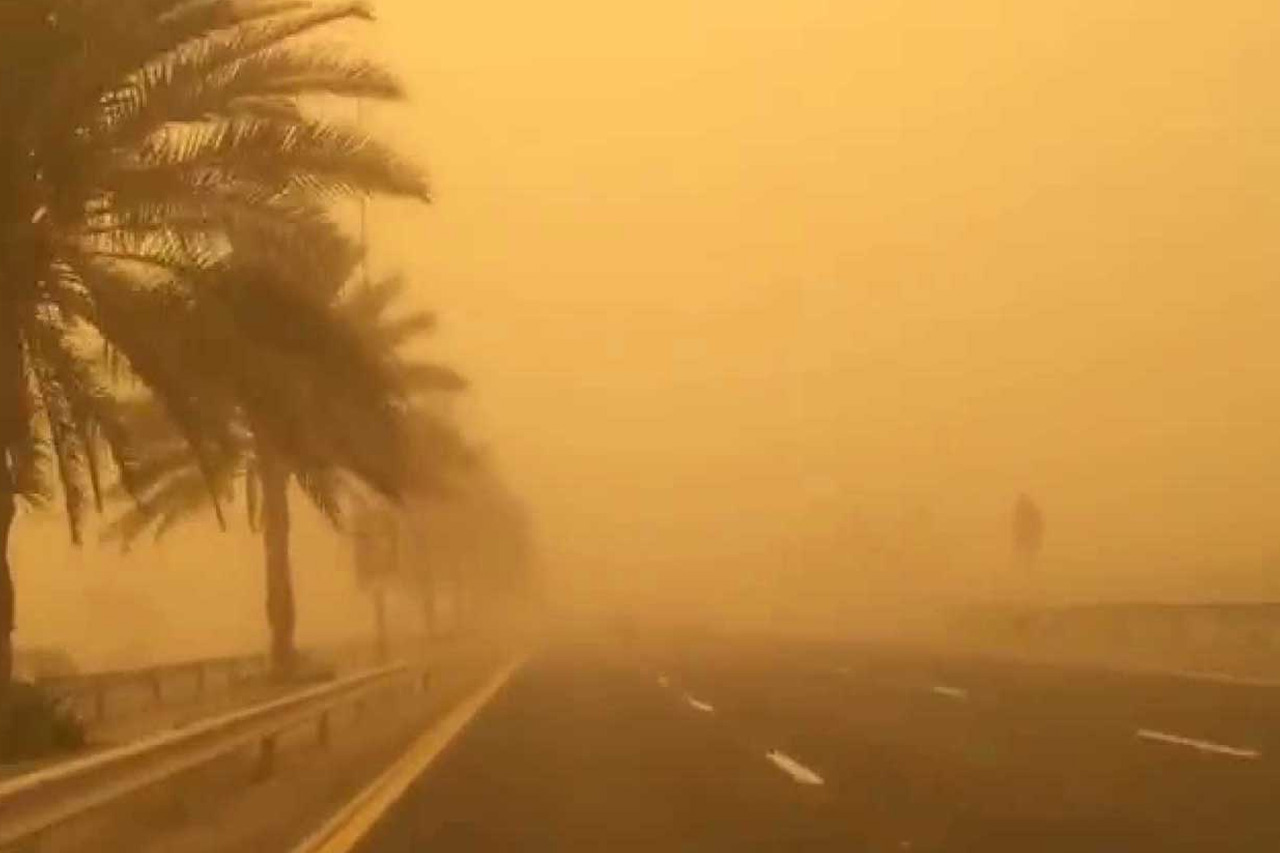 تقلبات جوية هيئة الأرصاد الجوية تكشف عن تغييرات مفاجئة في حالة الطقس اعتبارًا من غدا 3 الأرصاد الجوية تحذر من منخفض جوي